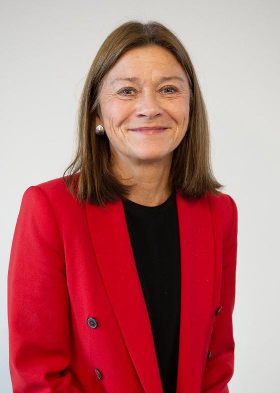 Thrina Loennechen.jpg